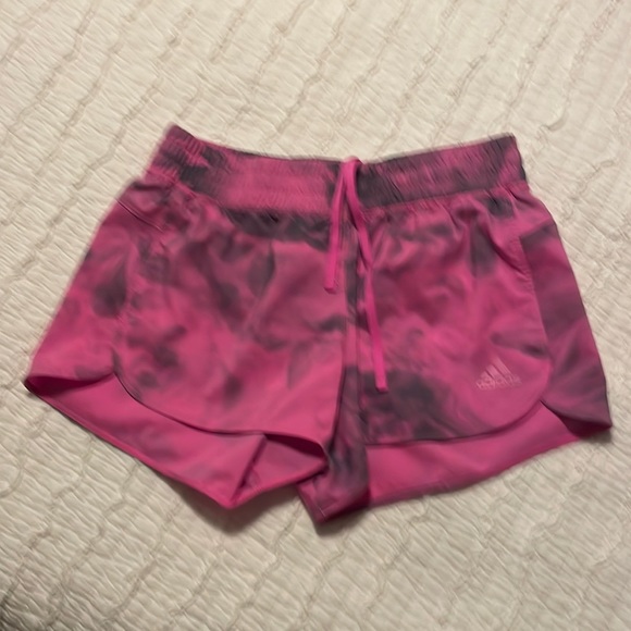 Adidas Shorts XS - Picture 1 of 4